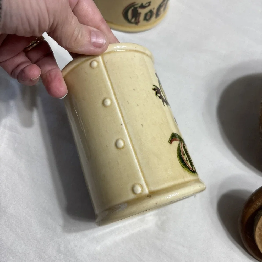 Metlox‎ Pottery Poppy Trail California Provincial Rooster Set/4 Canisters